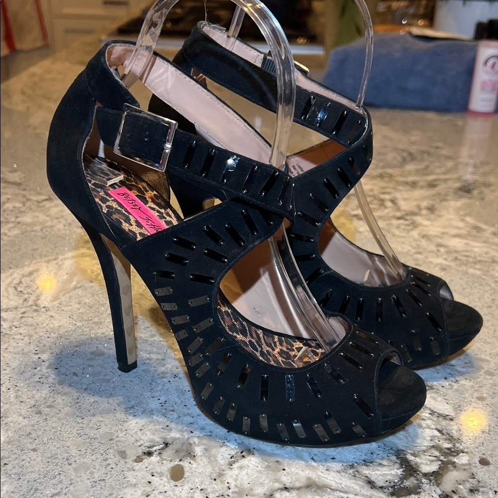 Betsey Johnson Black Cutout Heels EUC